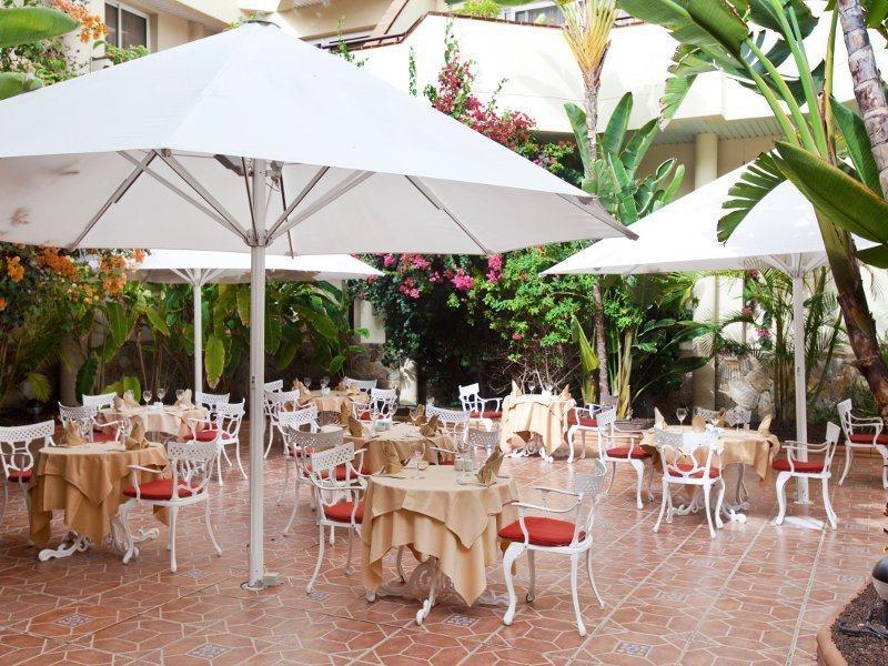 Barceló Corralejo Bay - Adults Only Hotel Restaurante foto